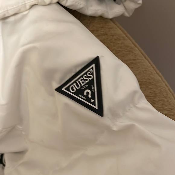 Guess Pullover Puffer Jacket - Picture 4 of 5